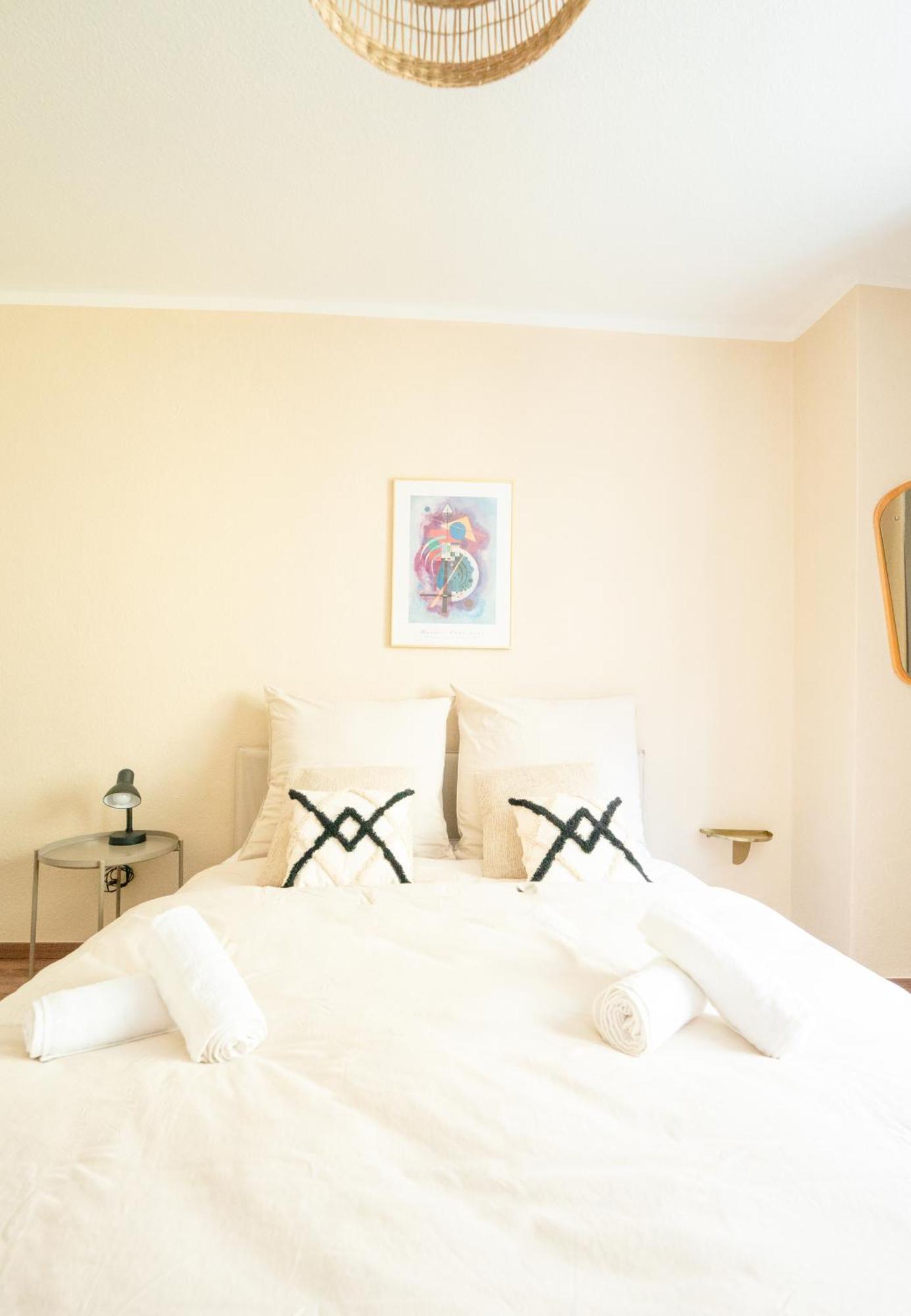 -Super Zentrales Zimmer- Direkt An Der Lutter! Bielefeld Eksteriør bilde